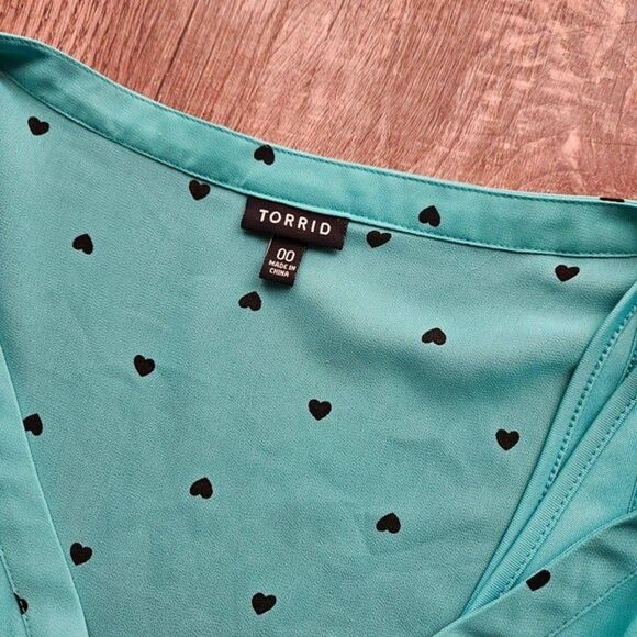 Torrid Chiffon Heart Print Mini Shirt Dress - Picture 3 of 3